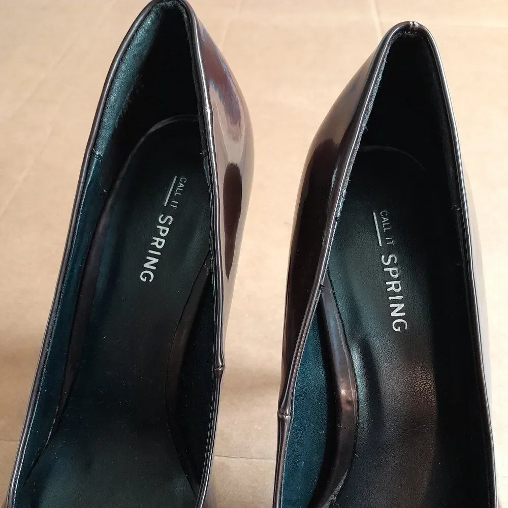 Call It Spring Women’s Glossy Brown 4.5in. Platform Heels Size 7
